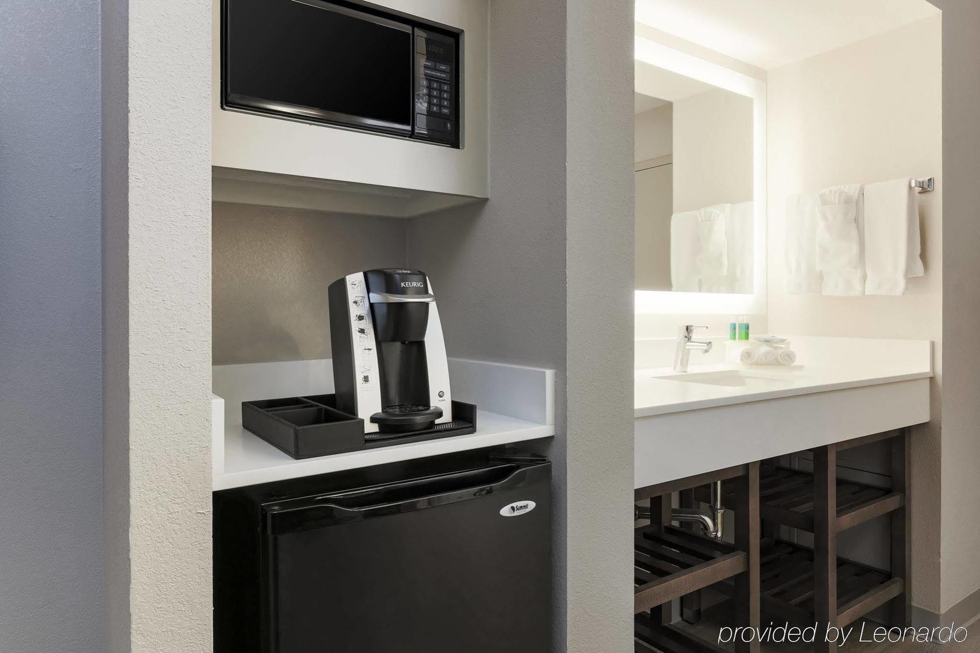 Express Philadelphia Ne - By Ihg Langhorne