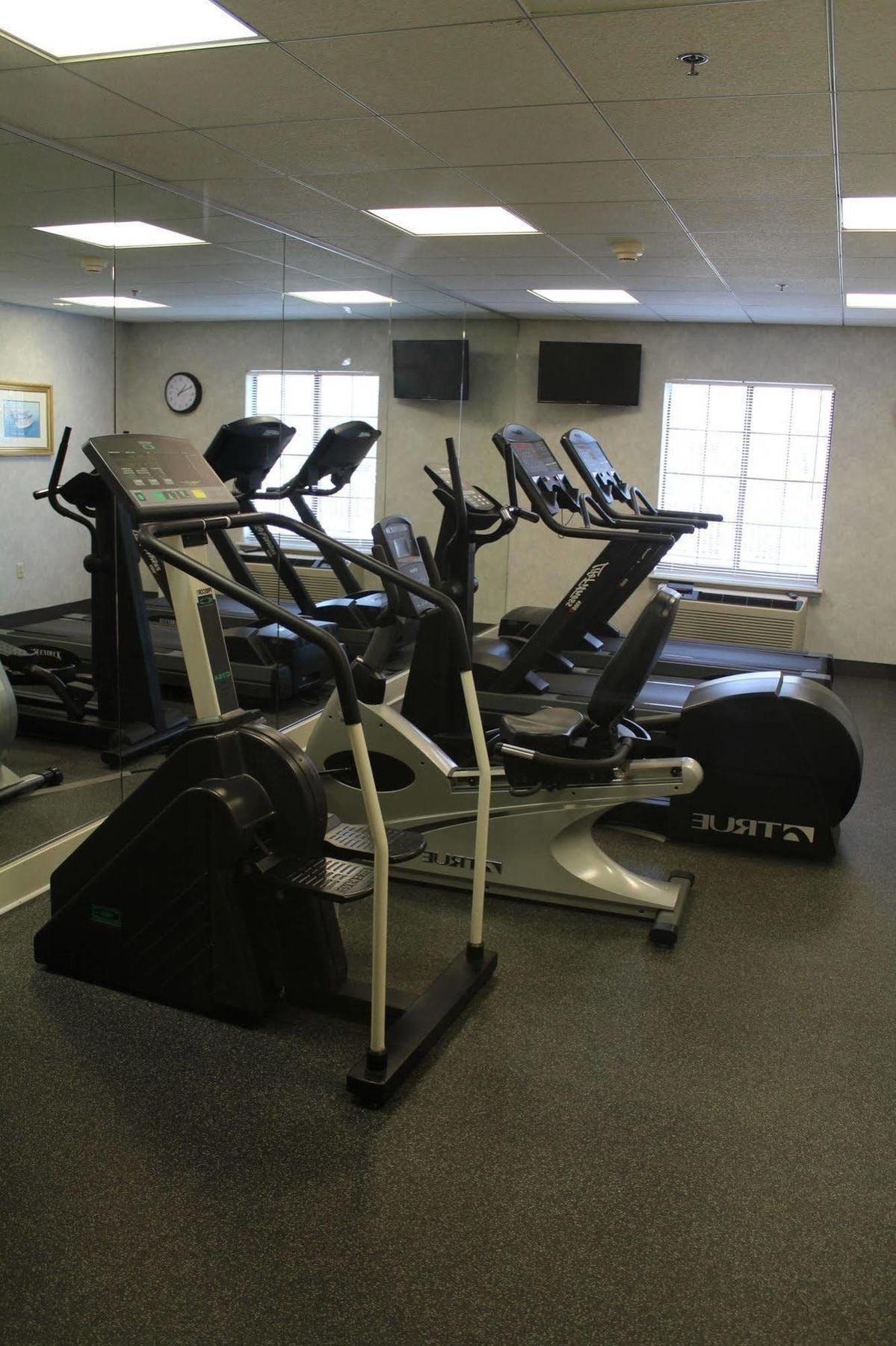 Express Philadelphia Ne - By Ihg 2*